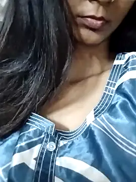 Aaliya_BigBoobs_1 webcam