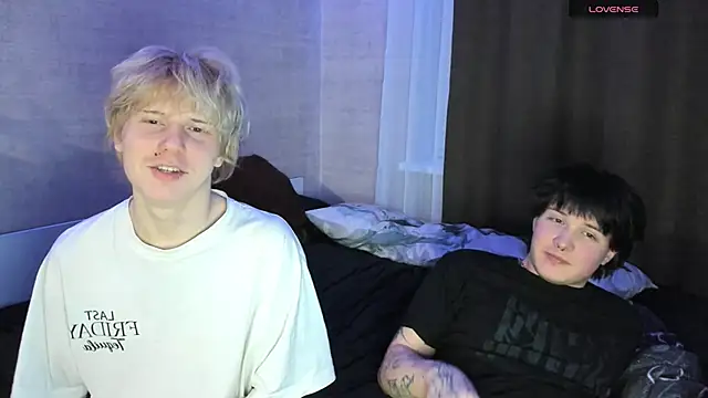 miya_meow_miku webcam