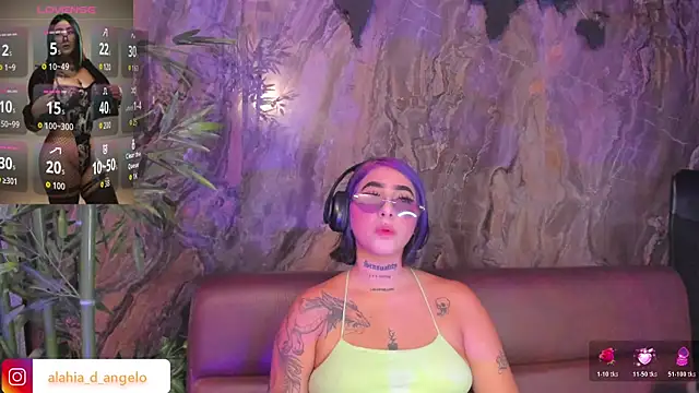 Alahia_Dangelo webcam