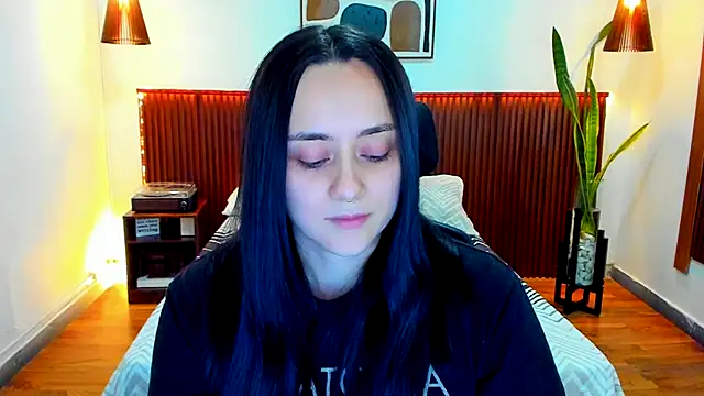 KatherineBond webcam