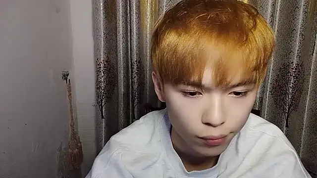 w5206t (M twink) - 想要一颗钻石