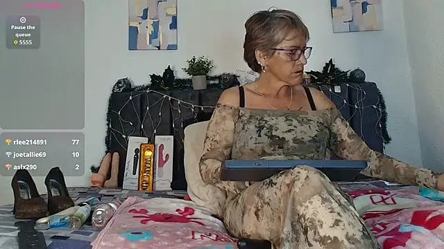 devora_mature65 (Ask my age) - Ride domi in pussy and control 3 min