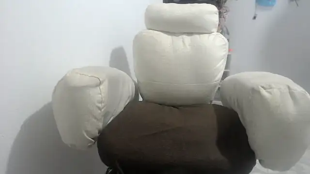 karlythoth@xh webcam