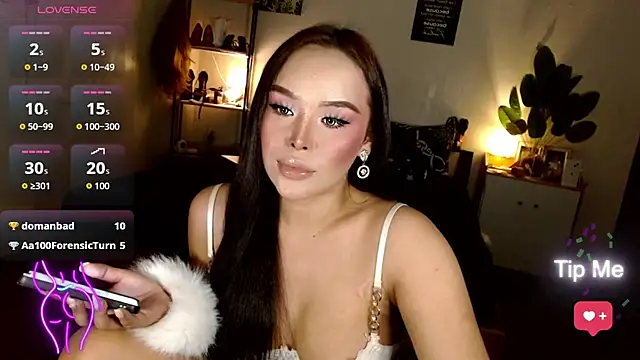 Lolitaloove69 webcam