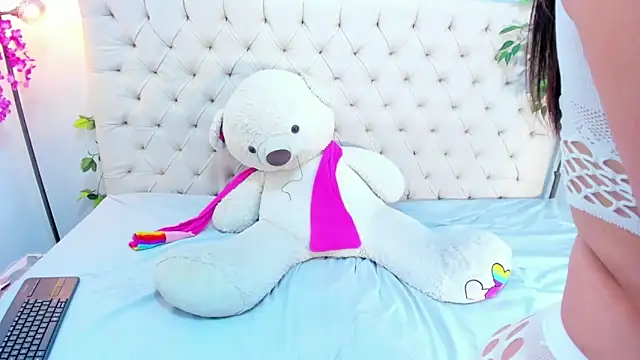 Victoria_Coleman webcam