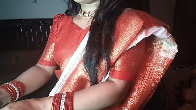 queen_angel67 (F young) - no nude show today