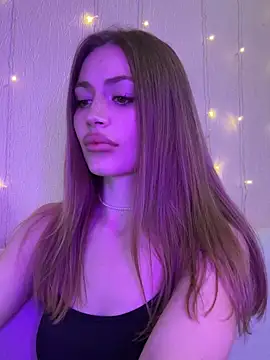 Elizabeth_Tay webcam