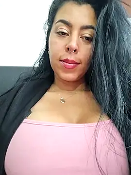 luianna (F young) - Remove panties, fingers in pussy 💦😈💦