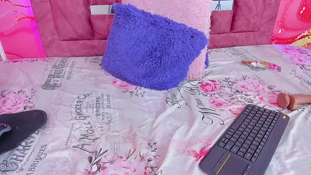 scarlett__evans_ webcam