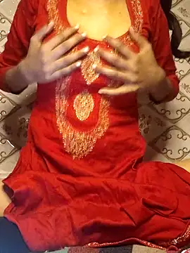 aidakhan1212 (F teen) - Boobs oil show