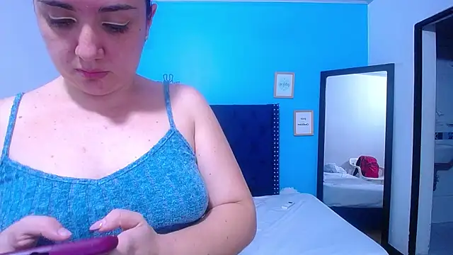 kinky_redhead18 webcam