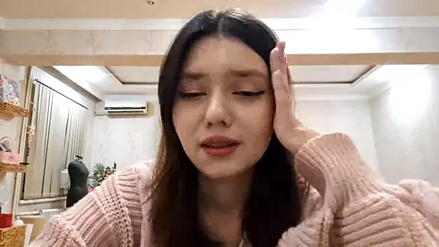 corinnekindregans (F teen) - Spin around once!