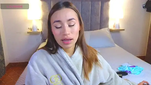 juliana-mancini webcam