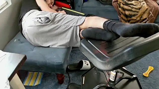 hungkubenski (M young) - #american #bisexuals #cam2cam #dirty-talk #ejaculation #fingering #foot-fetish #gape #hairy #handjob #hd #humiliation #luxurious-privates #massage #masturbation #medium #nipple-toys #oil-show #orgasm #penis-ring #recordable-publics #sex-toys #sexting #shower #small-audience #smoking #tattoos #top #trimmed #white #young