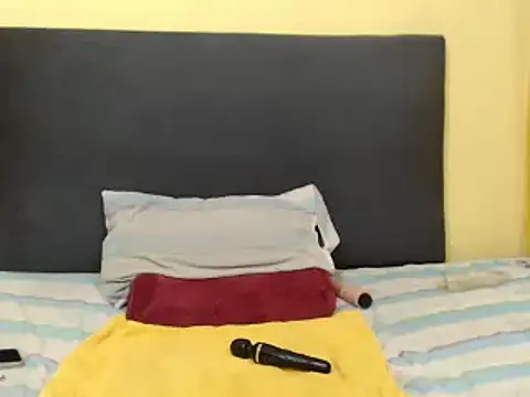 ChubbyBitch26 webcam