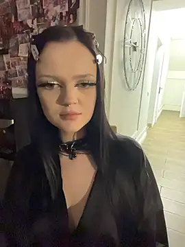 PorcelainAnora webcam