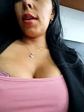 luianna (F young) - Remove panties, fingers in pussy 💦😈💦