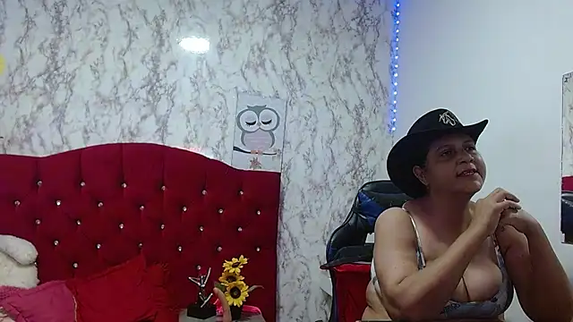 DannaLanegra2 webcam