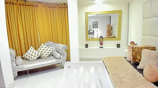 gaby_trent (F milf) - pussy