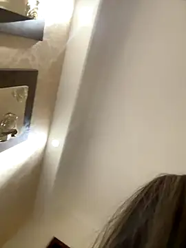 manson13333 (F young) - 外太空旅行