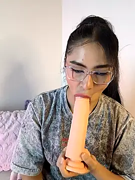 in-ur-dreams (F young) - Hey baby