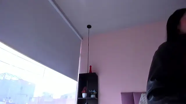 violet_myerrs webcam