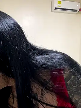 eva_sexx69 (F mature) - Show the ass of the ass