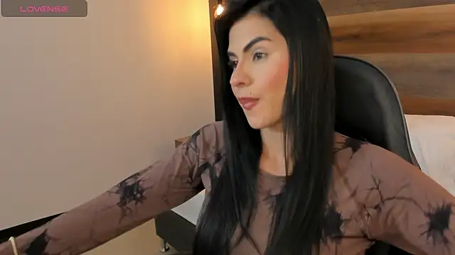 stephanya_ (F young) - ride dildo
