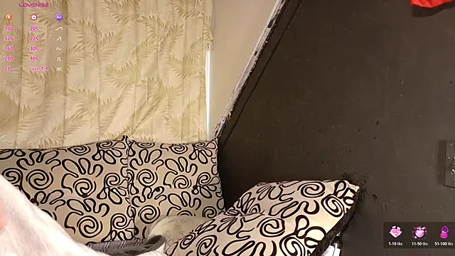 sweetdam12 (F young) - spit  my  tits