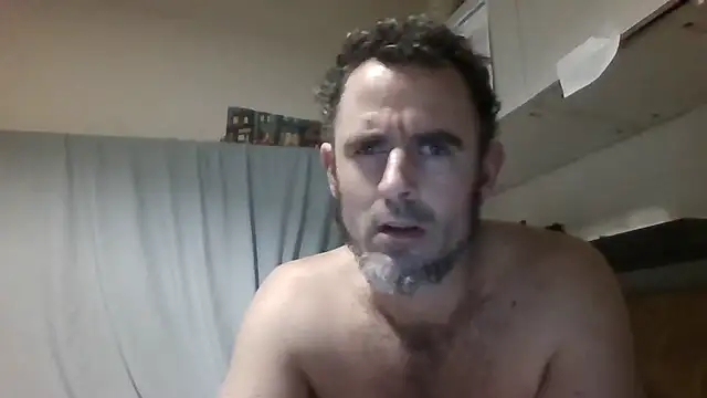 whatYwantMorrre webcam