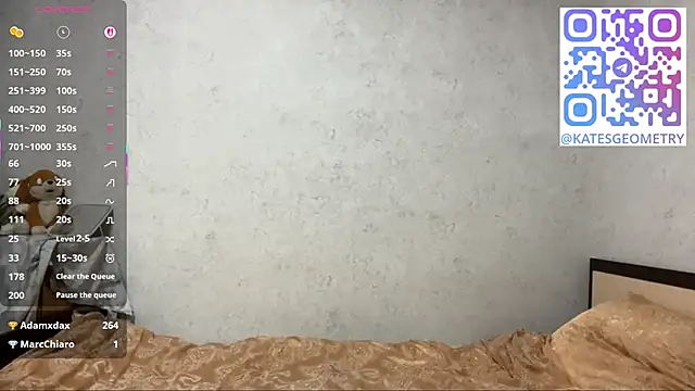 stacysanchez (F teen) - Try to excite me with a picture)