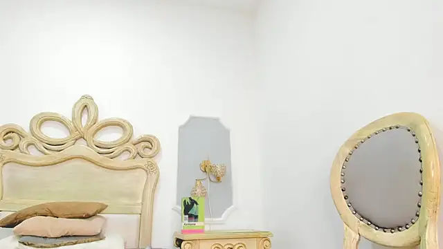 kendall_jones7 (F teen) - Show Tits