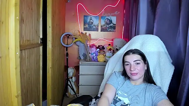 Fiery_Brunette_ webcam