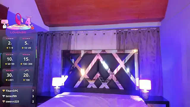 Kittyy_Bigboobs webcam