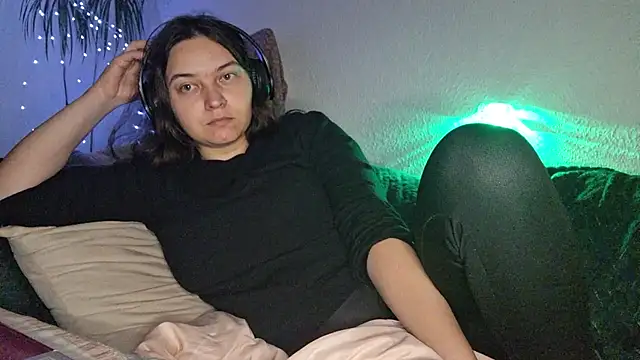 Cyndee_Winter webcam