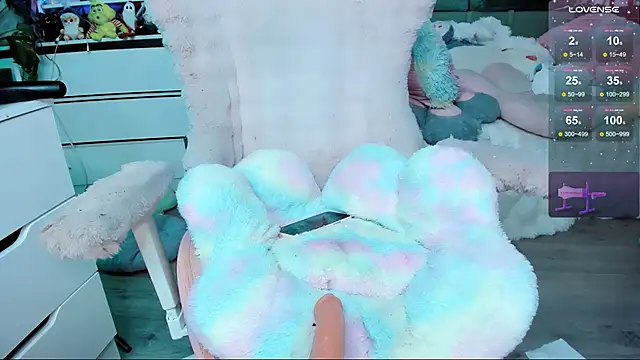 cutelittlepuff webcam