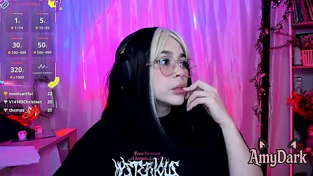 _amydark - _AmyDark's free webcam - UK Sex Cams