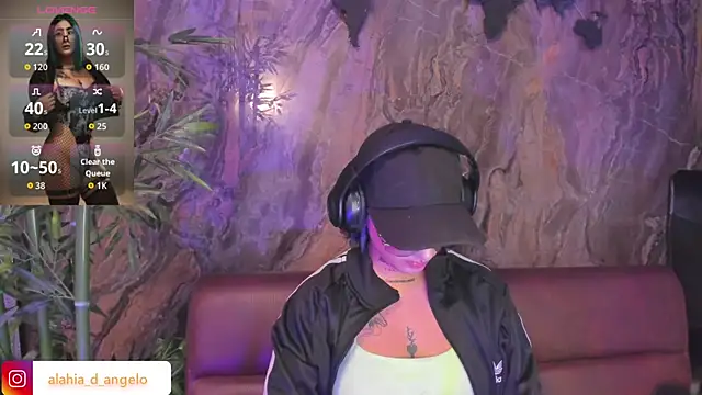 Alahia_Dangelo webcam