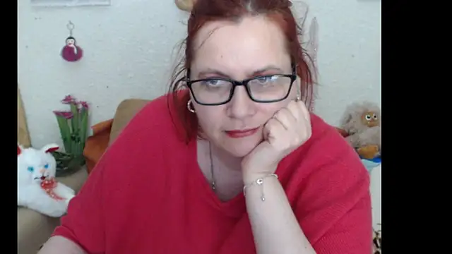PlayfullMature webcam