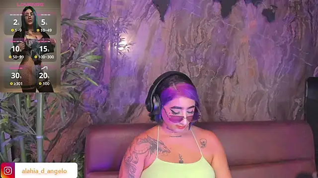 Alahia_Dangelo webcam