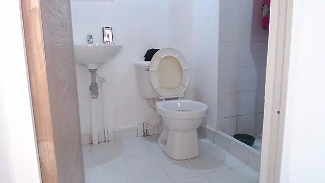 Monkey_uchiha777 webcam