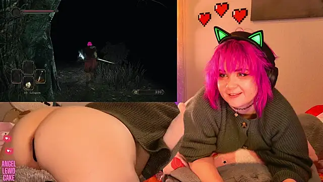 Angel-Lewd-Cake webcam