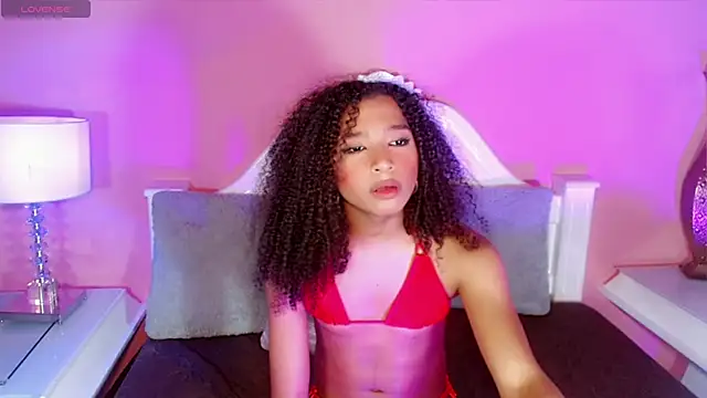 _IsabellaRousse webcam