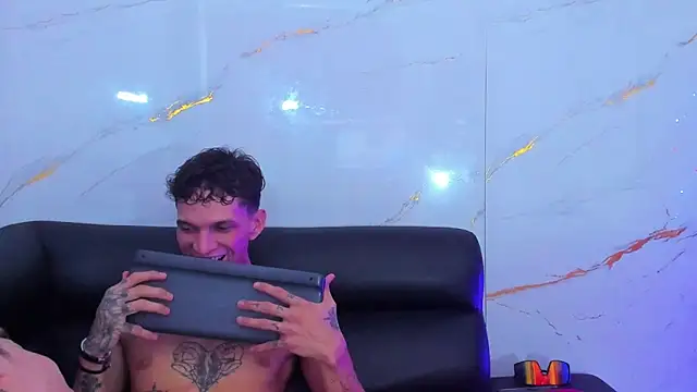 Gabriel_Twink webcam