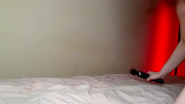 just_alice (F young) - Help me buy a new camera