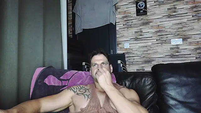 XxBigboybandxX webcam