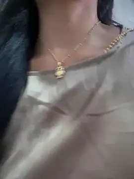 _bella-office1 (Ask my age) - oil on the breasts with clamps