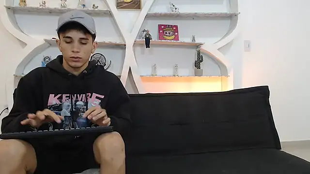 three_guys_hot (G twink) - PLAY ASS🍑🔥