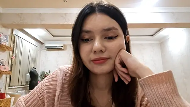 corinnekindregans (F teen) - Spin around once!