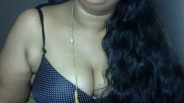 nithya_forever (F milf) - ASS Show